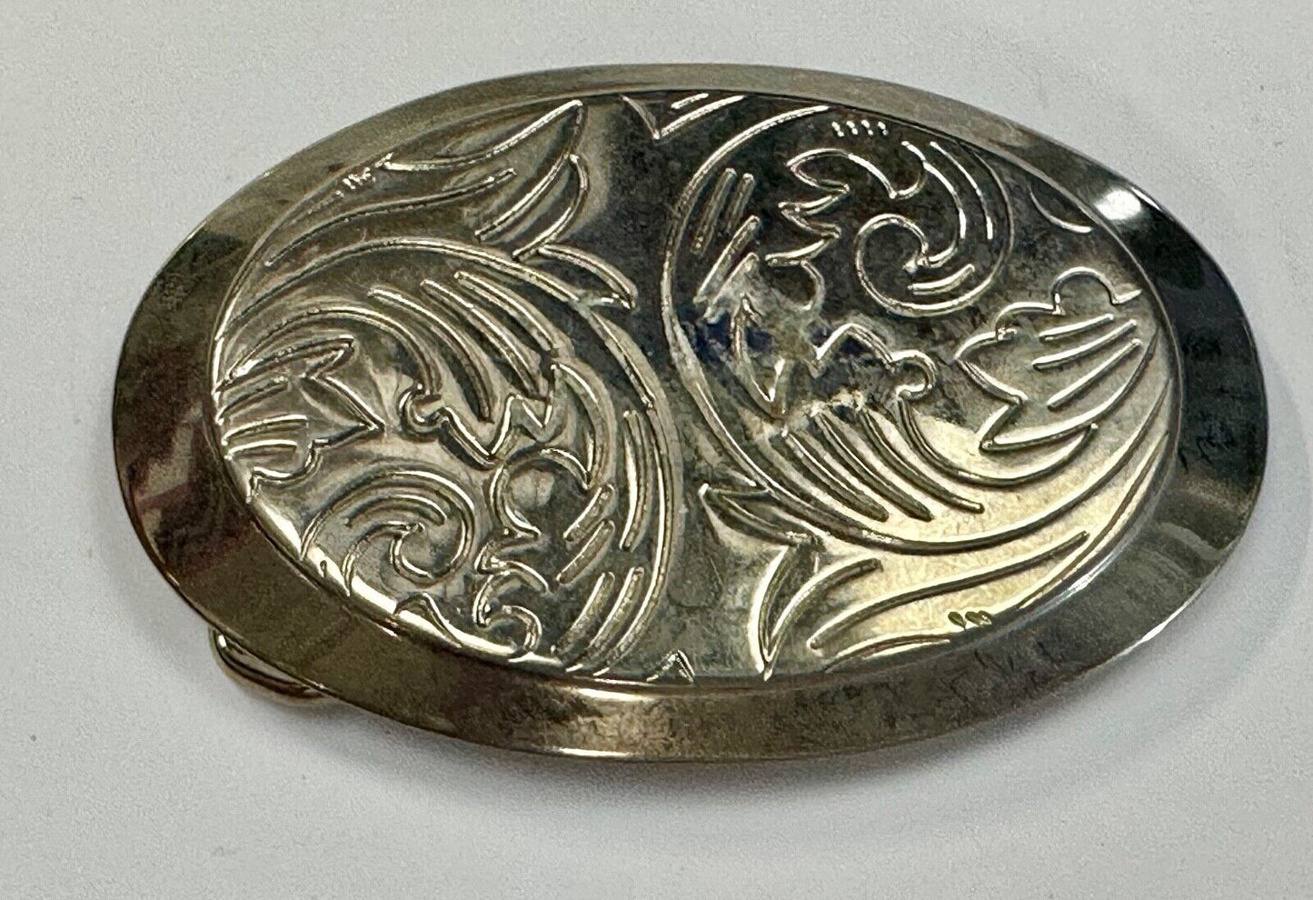 Vintage Engraved vintage western flower swirl design oval belt buckle