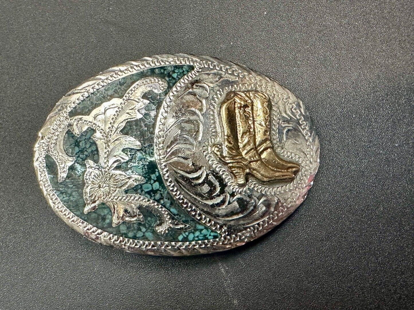 Beautiful Alpaca Mexico Vintage Cowboy Boots Western ornate Vintage belt buckle
