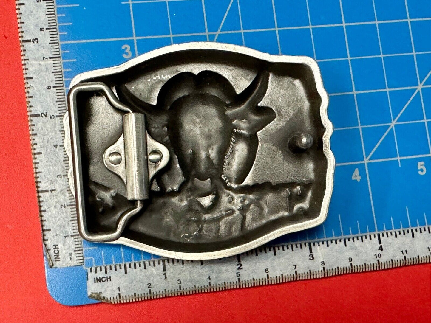 BAD TO THE BONE! RAGING BULL NOVELTY WESTERN RODEO COWBOY'S RIDER BELT BUCKLE