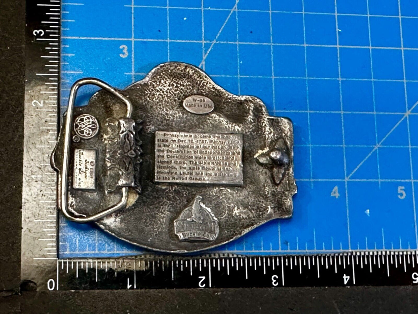 The State of Pennsylvania Virtue Liberty Independence 1982 Siskiyou Belt Buckle
