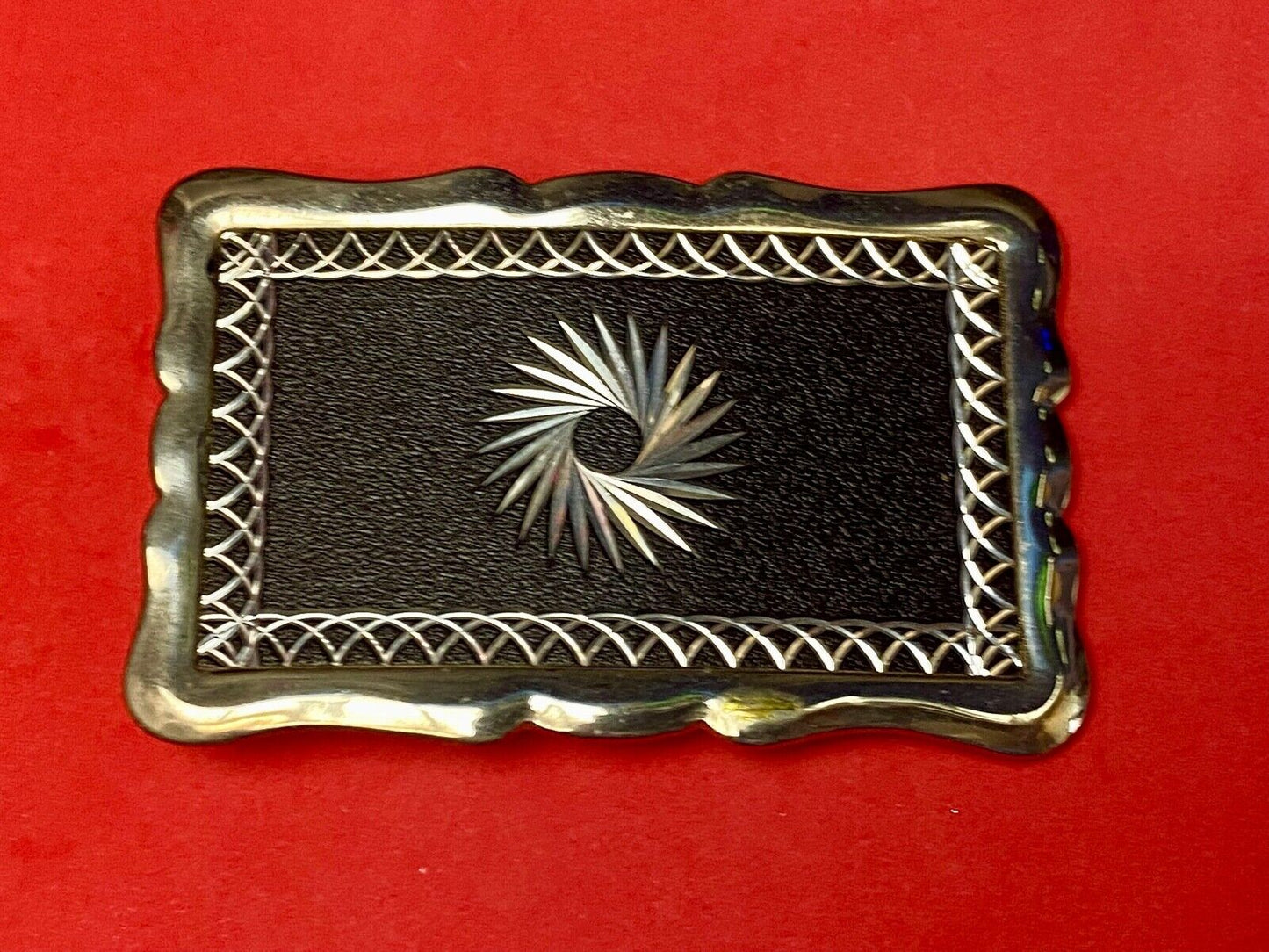 Vintage Etched Star Swirl Burst Pattern Western Black & Silver Belt Buckle