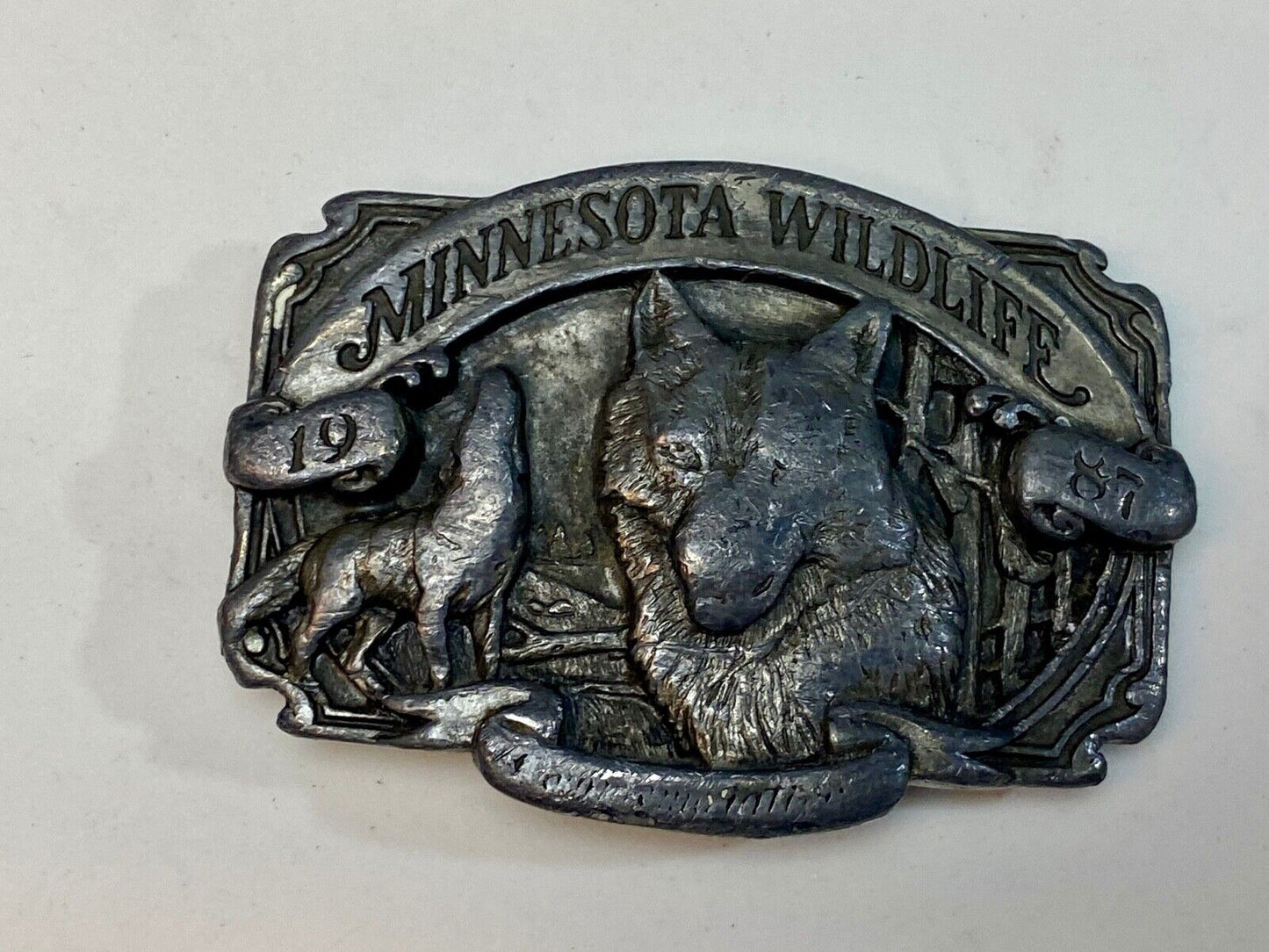 Vintage 1987 Commemorative Timber Wolf State of MN Minesota Wildlife series