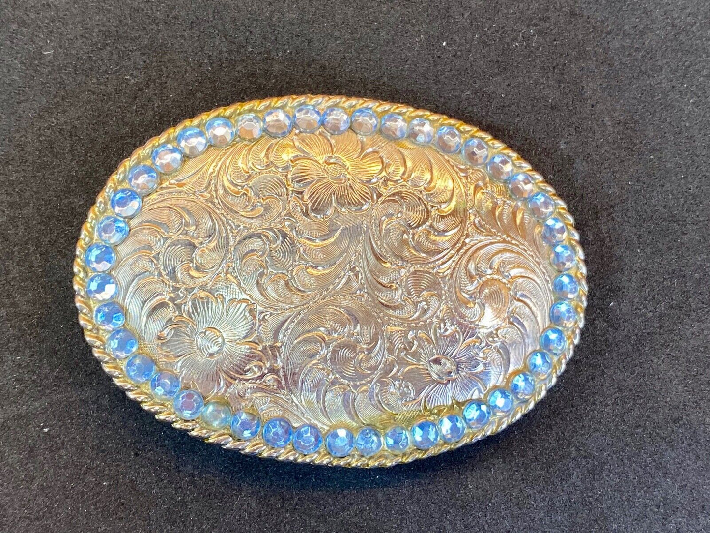 Beautiful Etched Western Swirl Belt Buckle Taiwan Roc With Blue Rhinestones