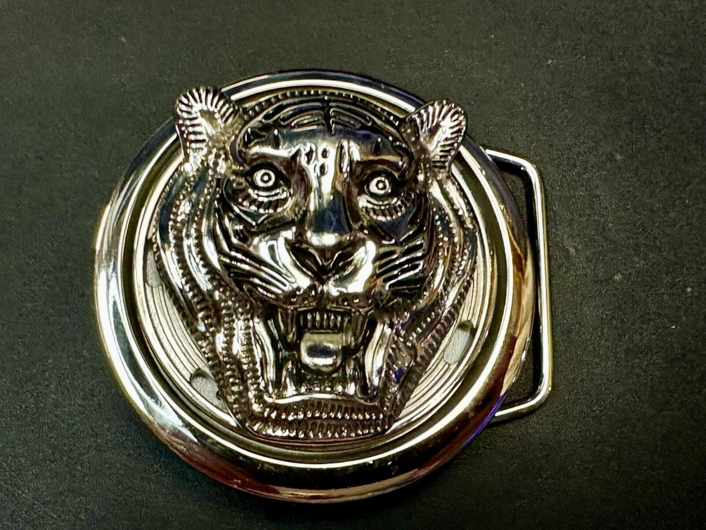 Tiger Lion's Head Figural Silver Tone Silver Color Belt Buckle - No batteries