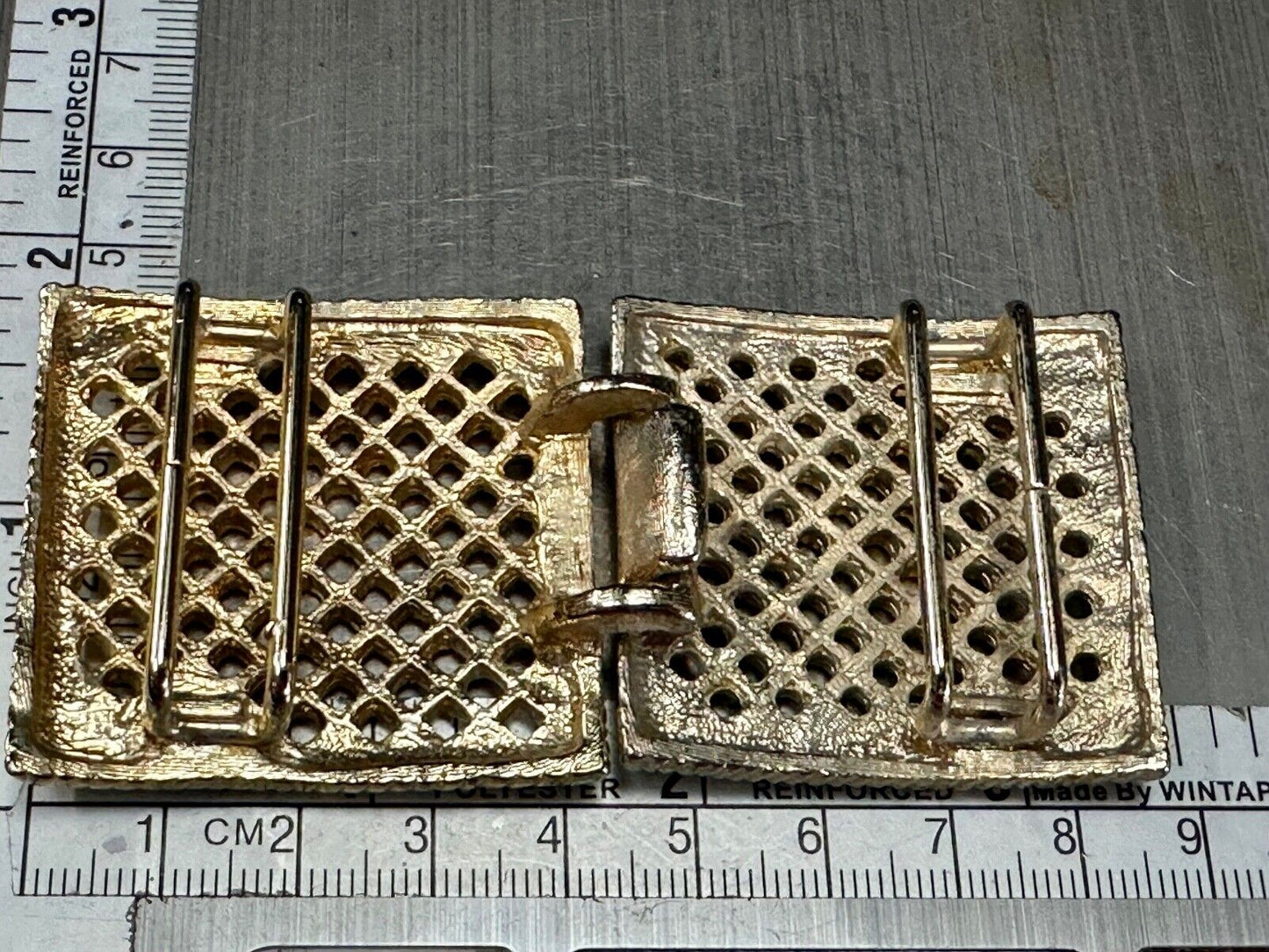 Basket Weave Pattern Vintage Two-piece interlocking gold tone belt buckle