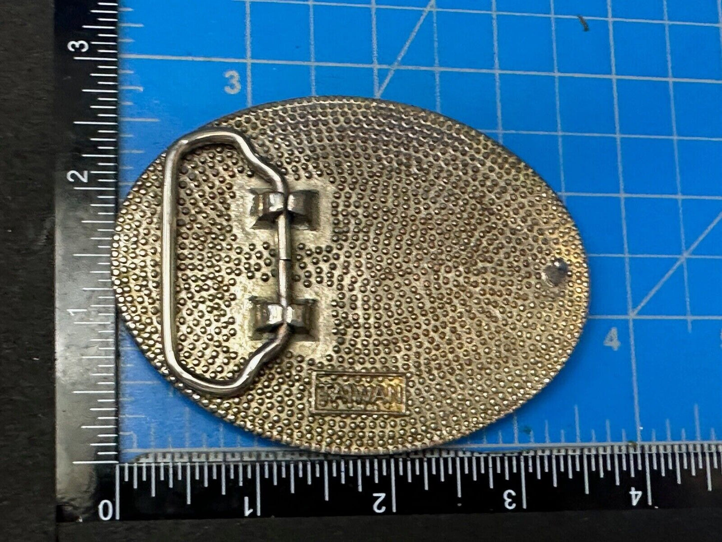 Vintage EAGLE flying High western etched Burst Pattern belt buckle Marked Taiwan