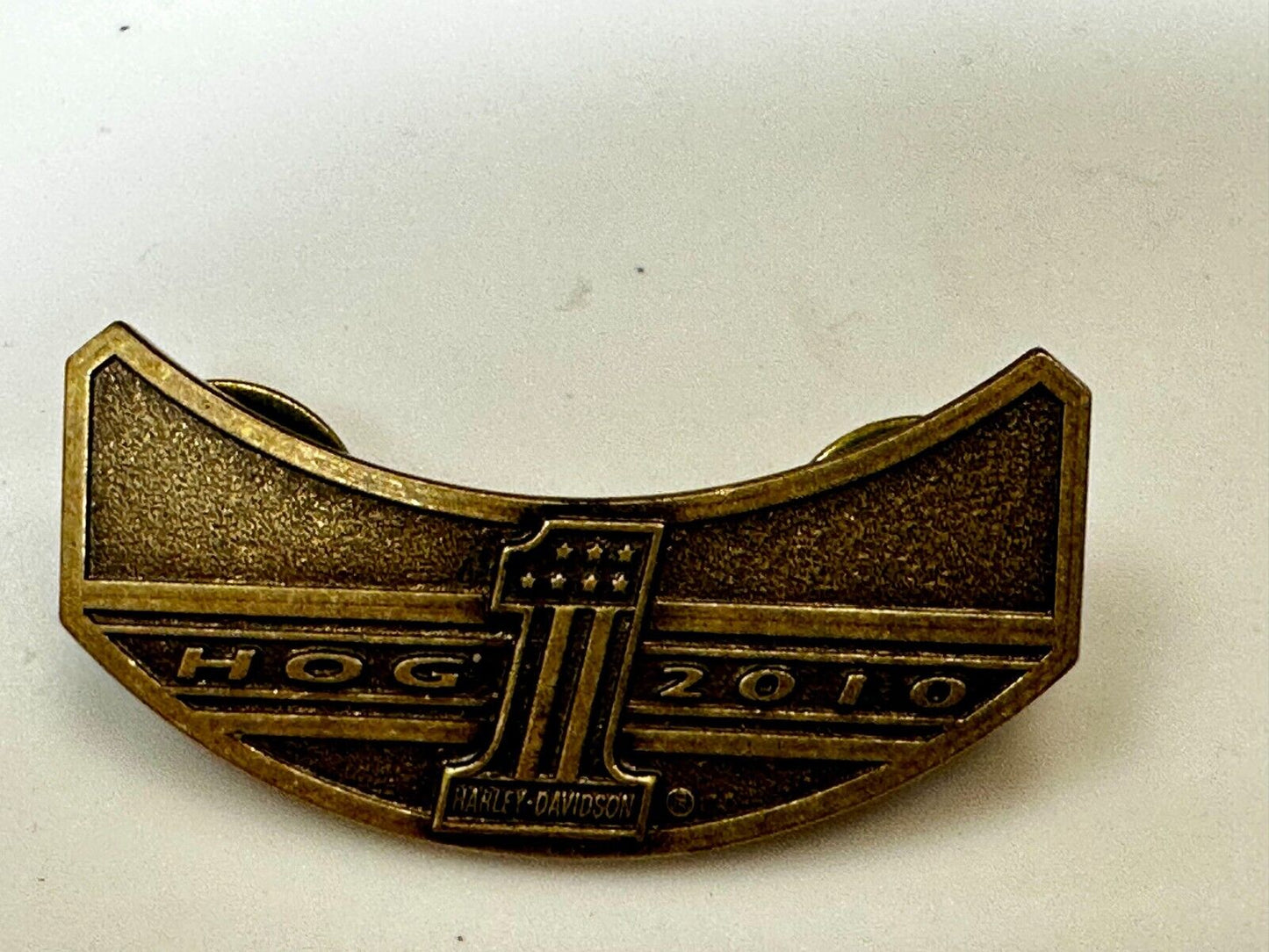 2010 Harley Davidson Owners Group HOG Pin for Jacket or Vest