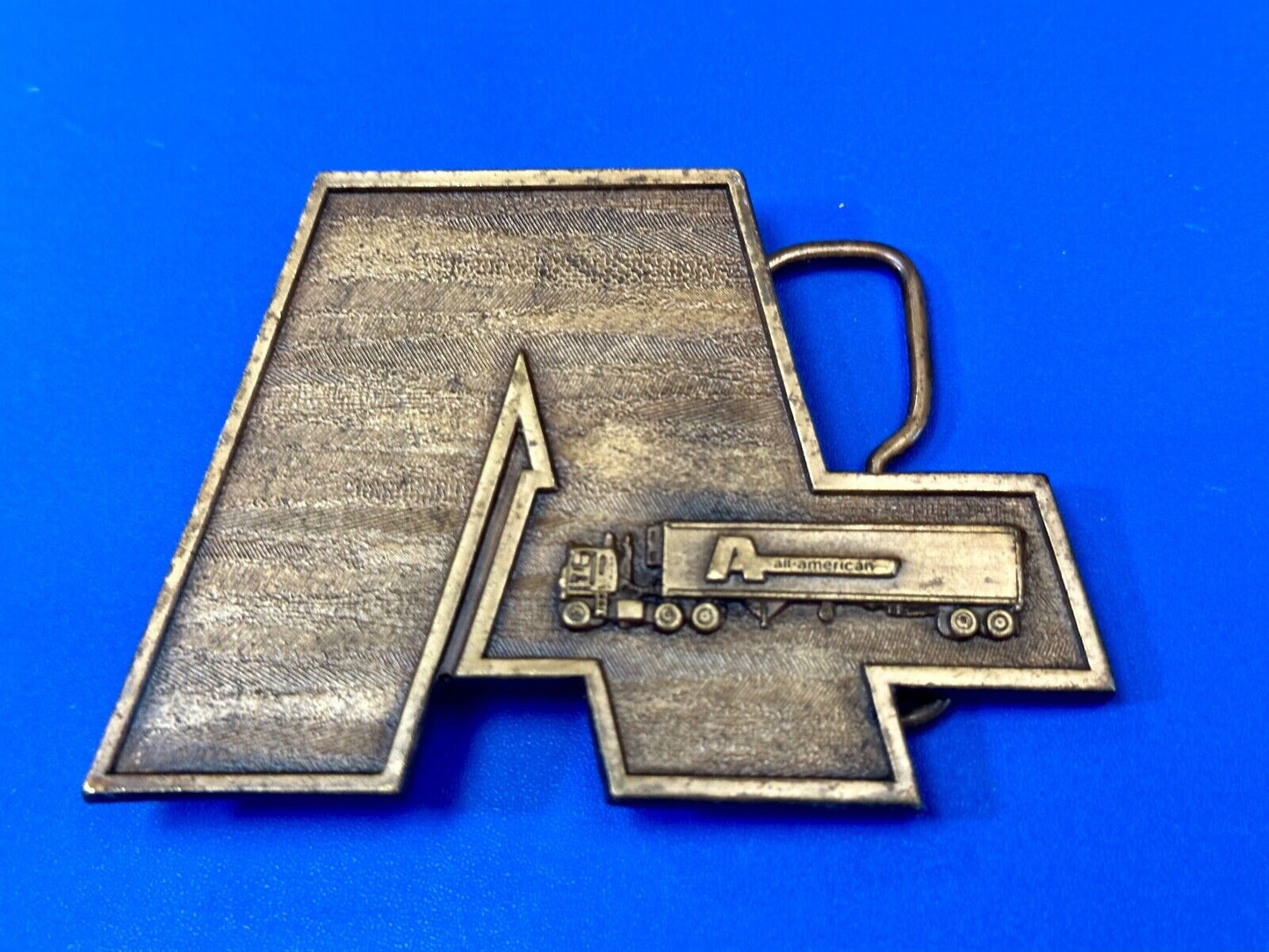 VINTAGE 1977 ALL AMERICAN DRIVERS TRUCK & TRANSPORT COMPANY BELT BUCKLE