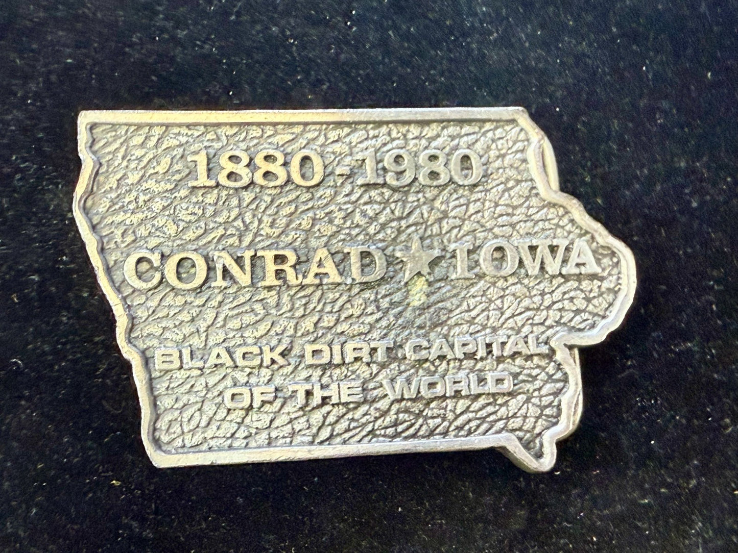 Black Dirt Capital of the World Conrad Iowa 1880-1980 Centennial Belt Buckle