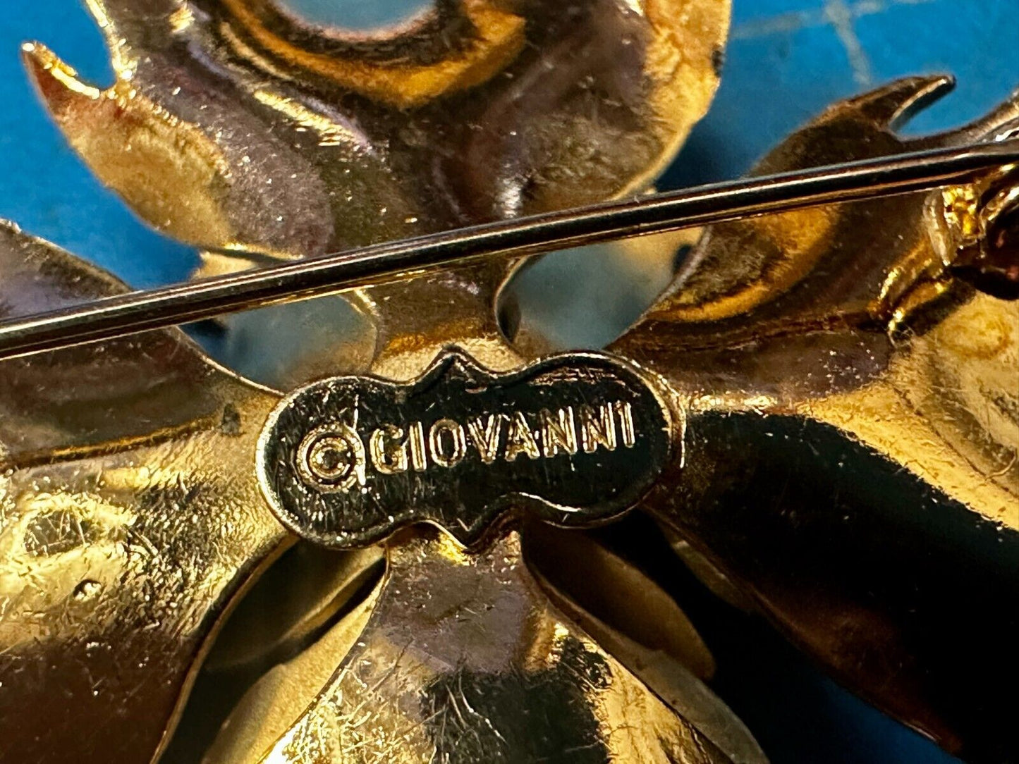 Beautiful Carnation Flower Cutout Gold Tone Brooch Pin Signed by Giovanni