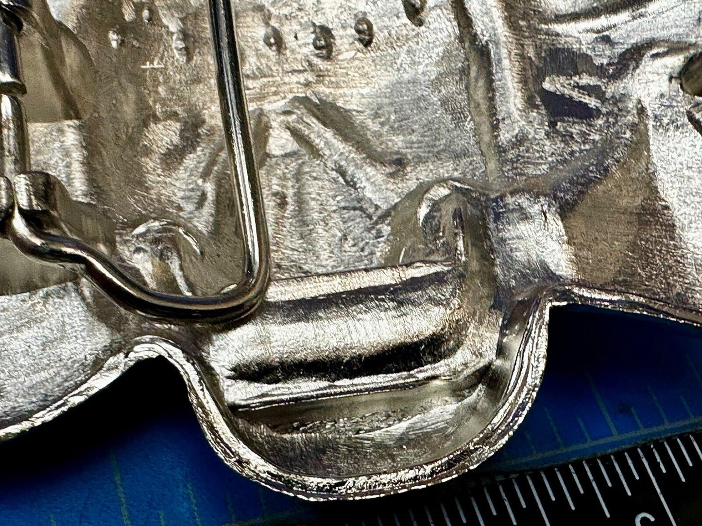 Three Skull's Heads Rhinestone Accented W/ Blue Shades Silver Tone Belt Buckle