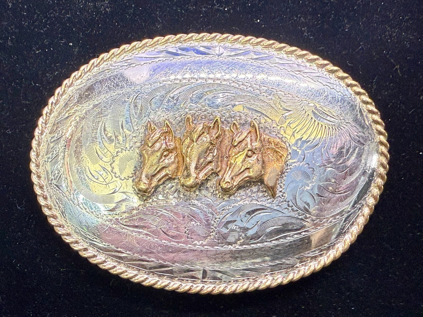 3 Horse Heads - Blank Ribbons Tex Tan Sterling Front Hand Engraved Belt Buckle