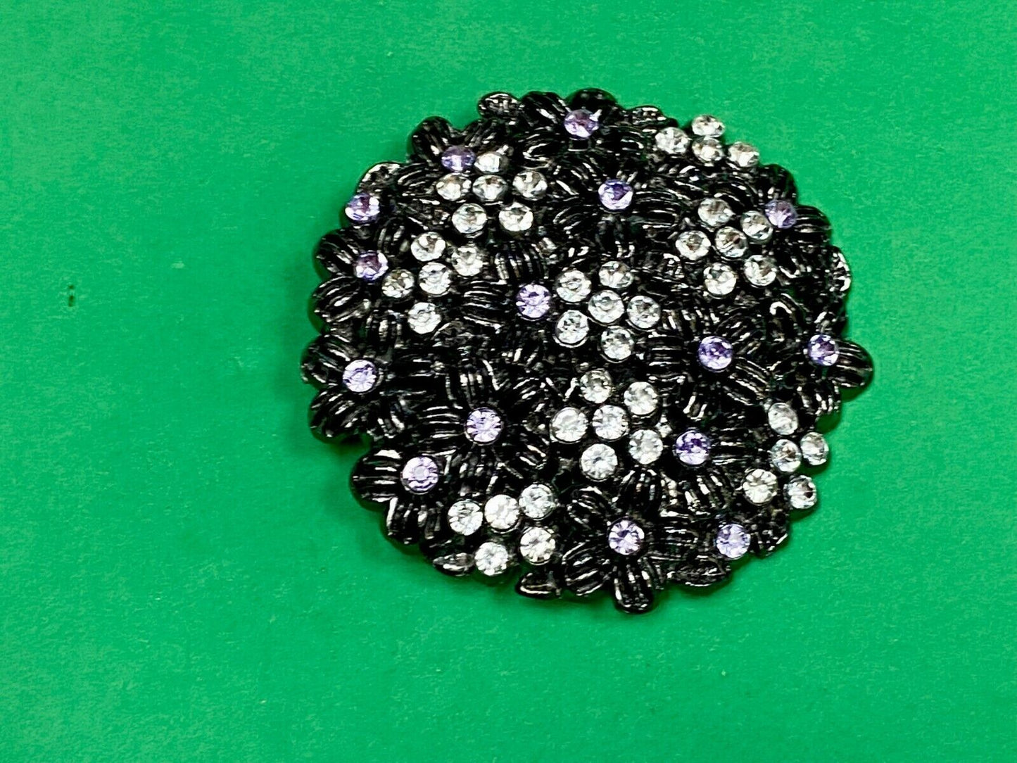 Black And White Rhinestones Covering Vintage Cut Out Burst Flower Belt Buckle