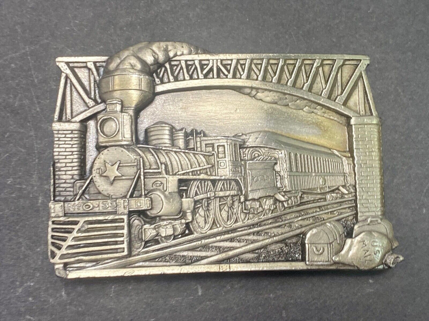 The Golden Age of the Railroad Steam Train Engine Collectors belt buckle