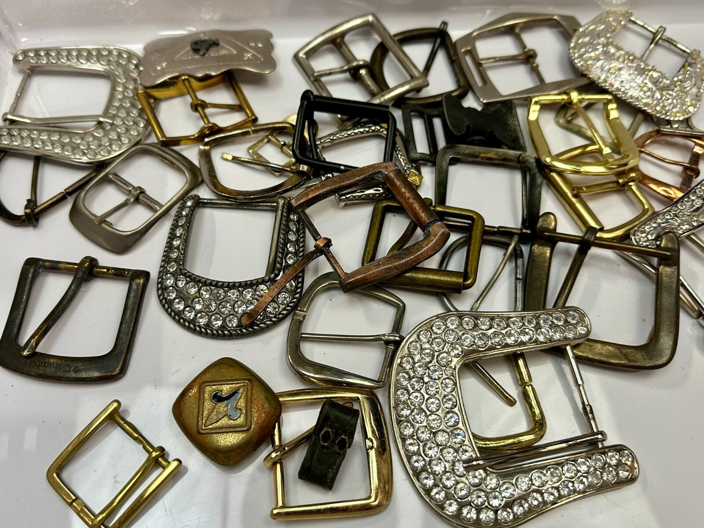 33 Piece Mixed Lot, Grab Bag - Resale Gifts! Vintage & Modern Belt Buckles