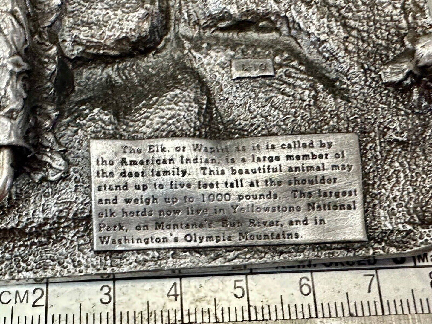 The Elk - Wapiti Native American Indian name vtg. L-10 Siskiyou 1982 belt buckle