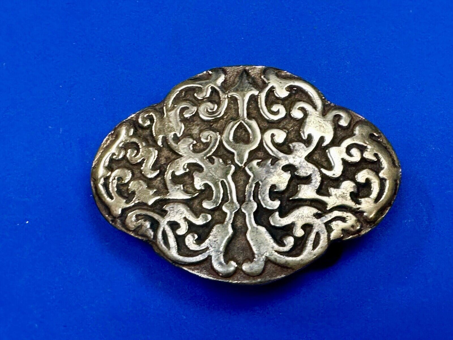 Vintage Hippie Hobo style curved swirl pattern cross solid brass belt buckle