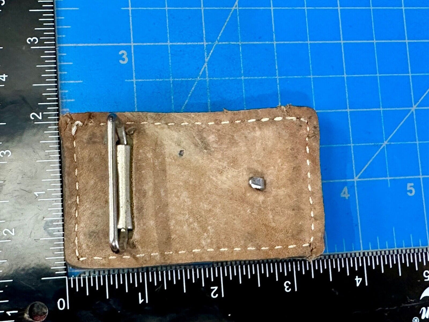 vintage brown leather belt buckle to restore