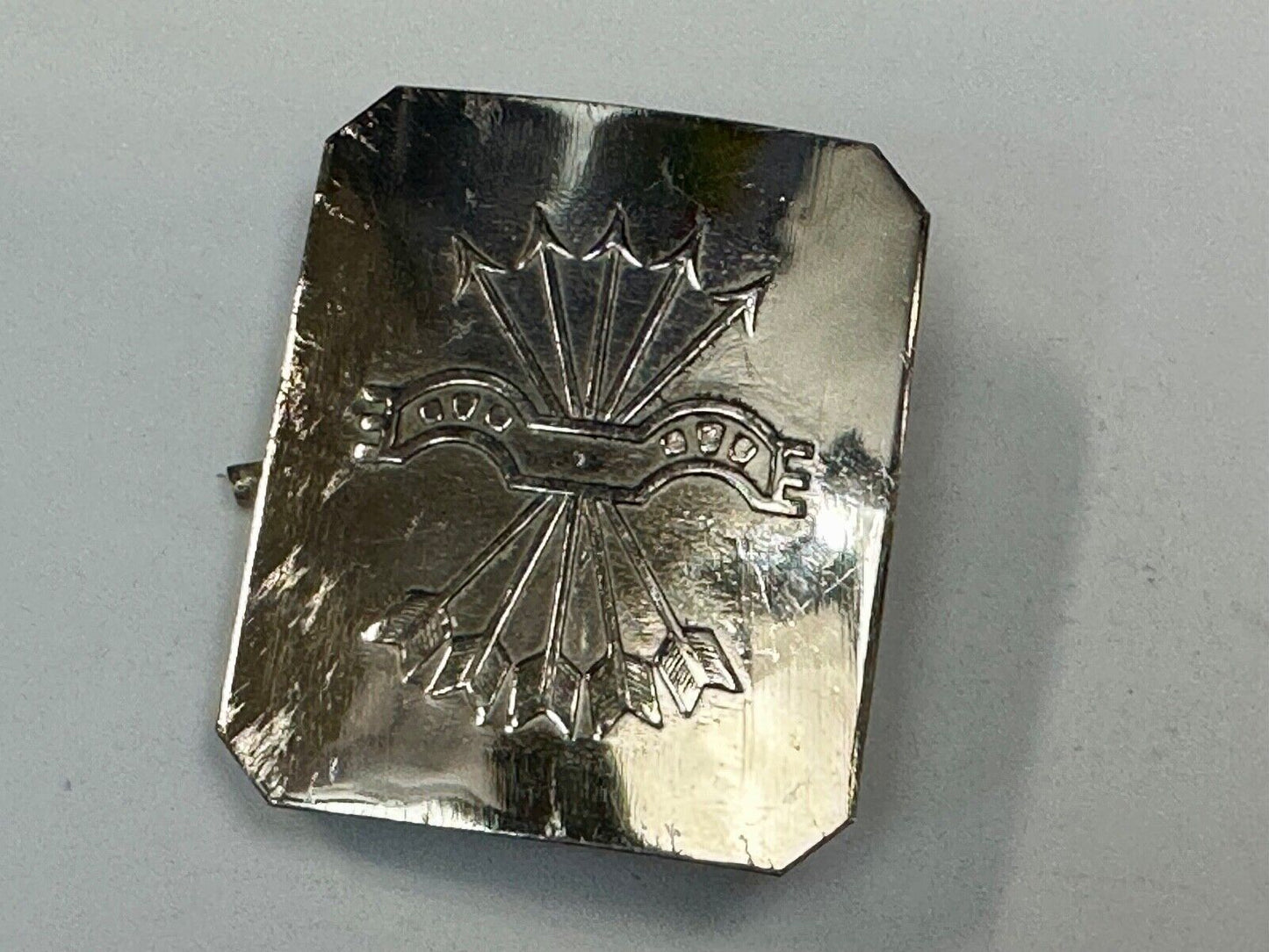 The 5 Arrows Hotel? Waddesdon Manor? England Family Embalm? Antique belt buckle
