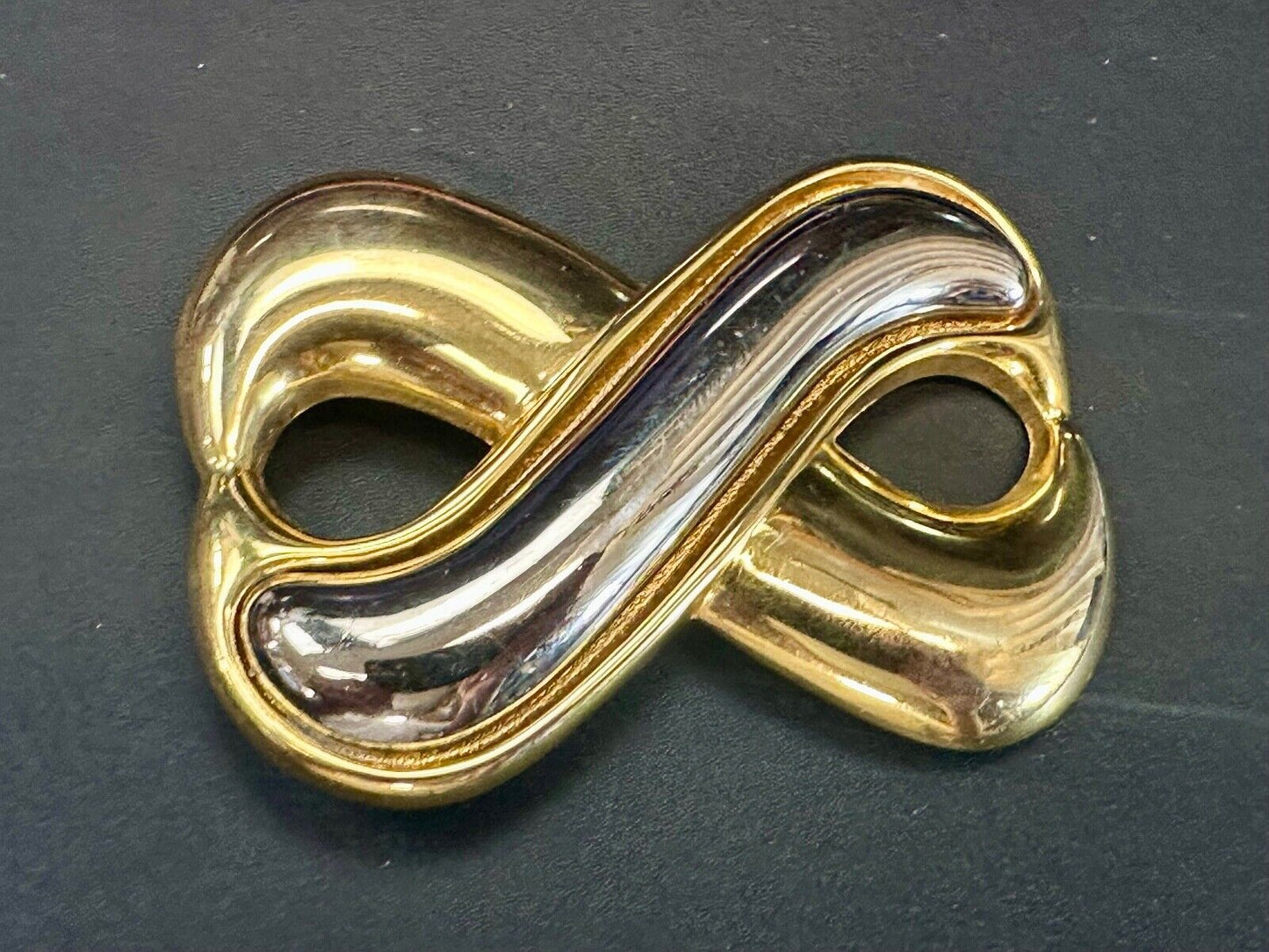 Vintage Day Lor signed gold & silver tone signed scarf shoe clip belt buckle