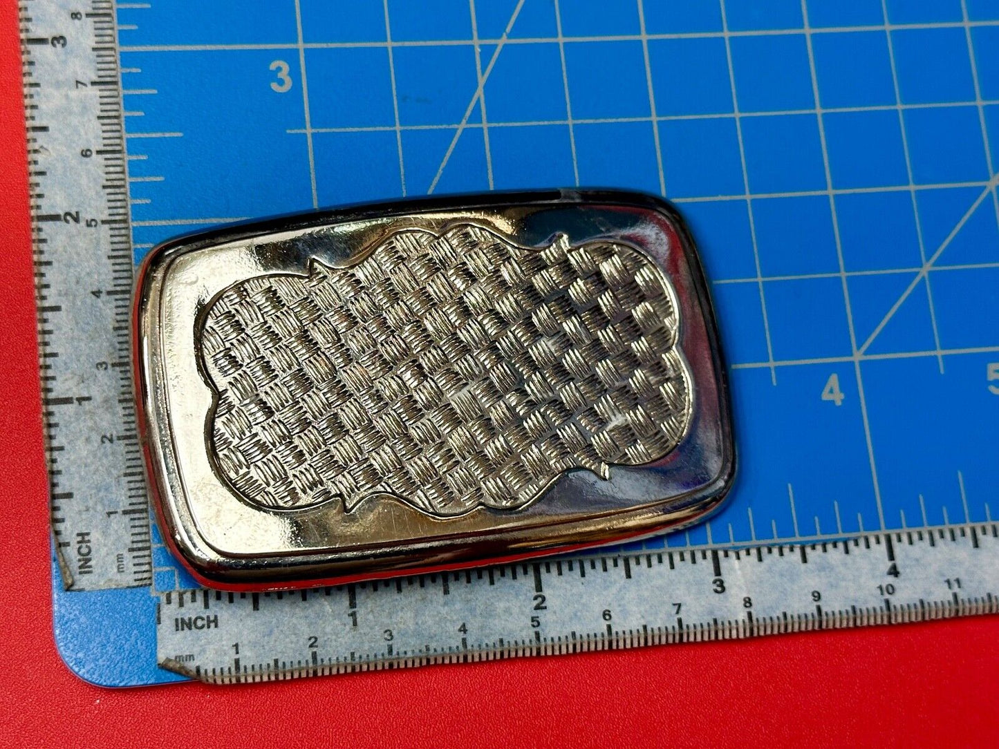 unique silver tone weave pattern western belt buckle
