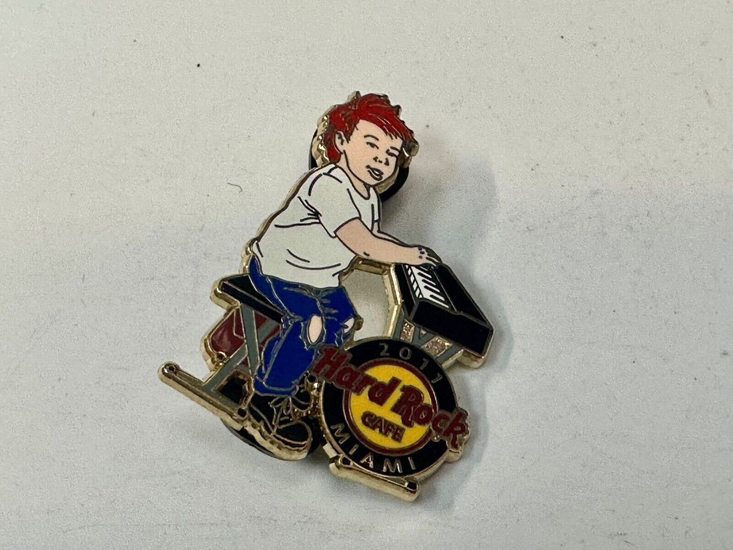 2011 Miami FL Keyboard Player Hard Rock Cafe Baby Rocker collectors pin