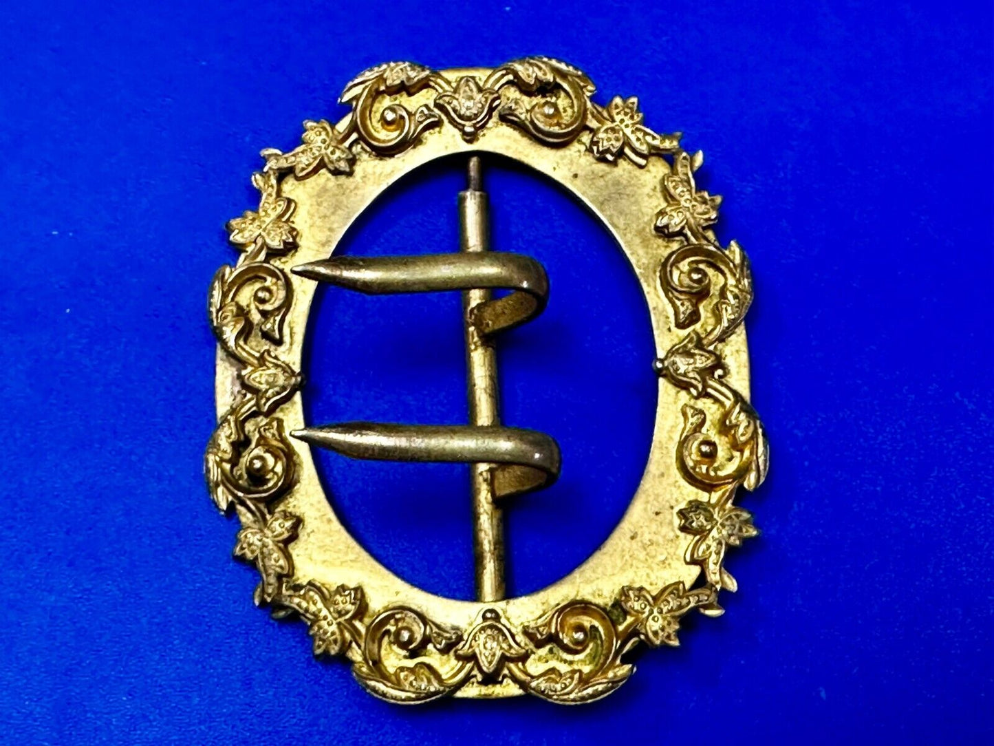3" Wide Dual Prong Victorian Art Nouveau Gold Color Filigree Belt Buckle