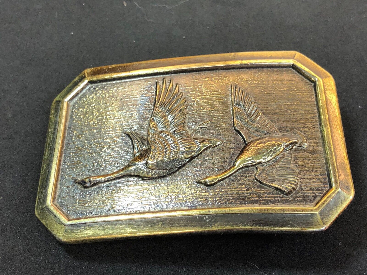 Vintage 1978 American Buckle Co Flying Mallards geese bird Ducks Belt Buckle