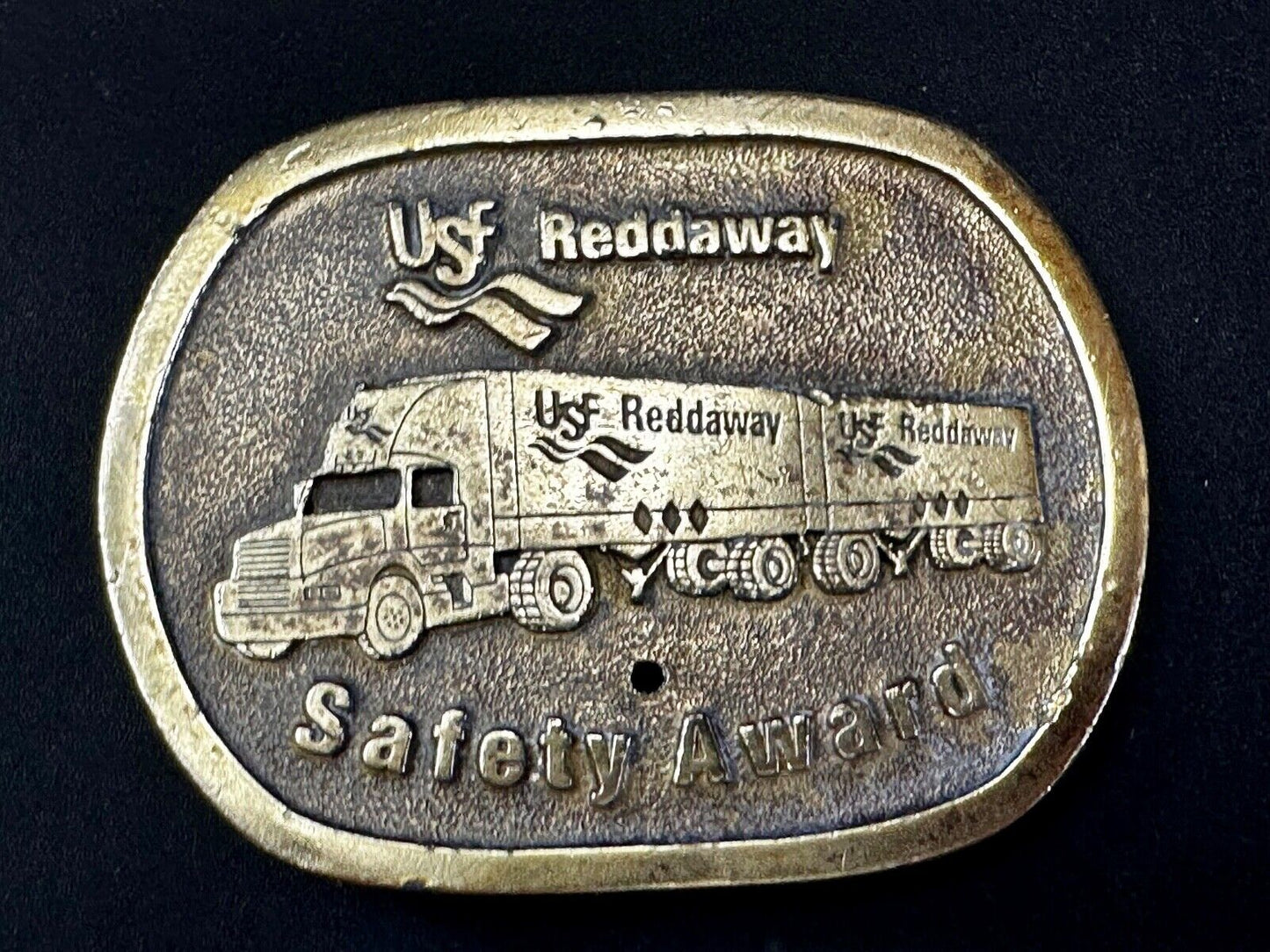 USF RedDaway Transportation Company Semis Drivers safety award 1996 Belt Buckle