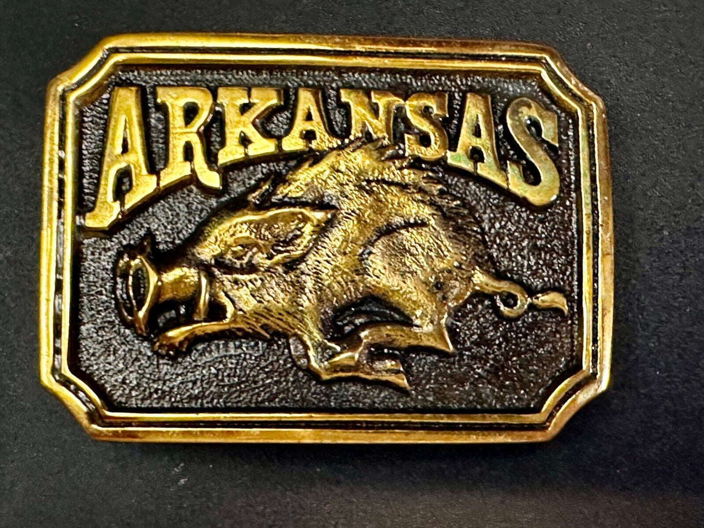 ARKANSAS RAZORBACK Solid Brass Vintage 1977 Belt Buckle Heritage Mint LTD