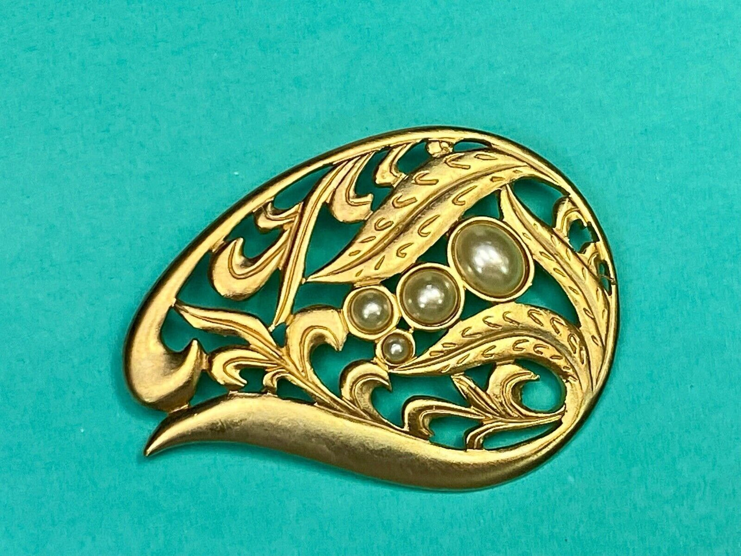 Art Nouveau Leaf Pearls Gold Tone Brooch Pin Costume Jewelry Signed Venue
