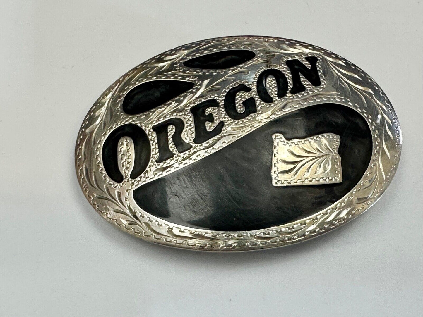 The Great State of Oregon Vintage inlaid ADM Silversmith Collection belt buckle