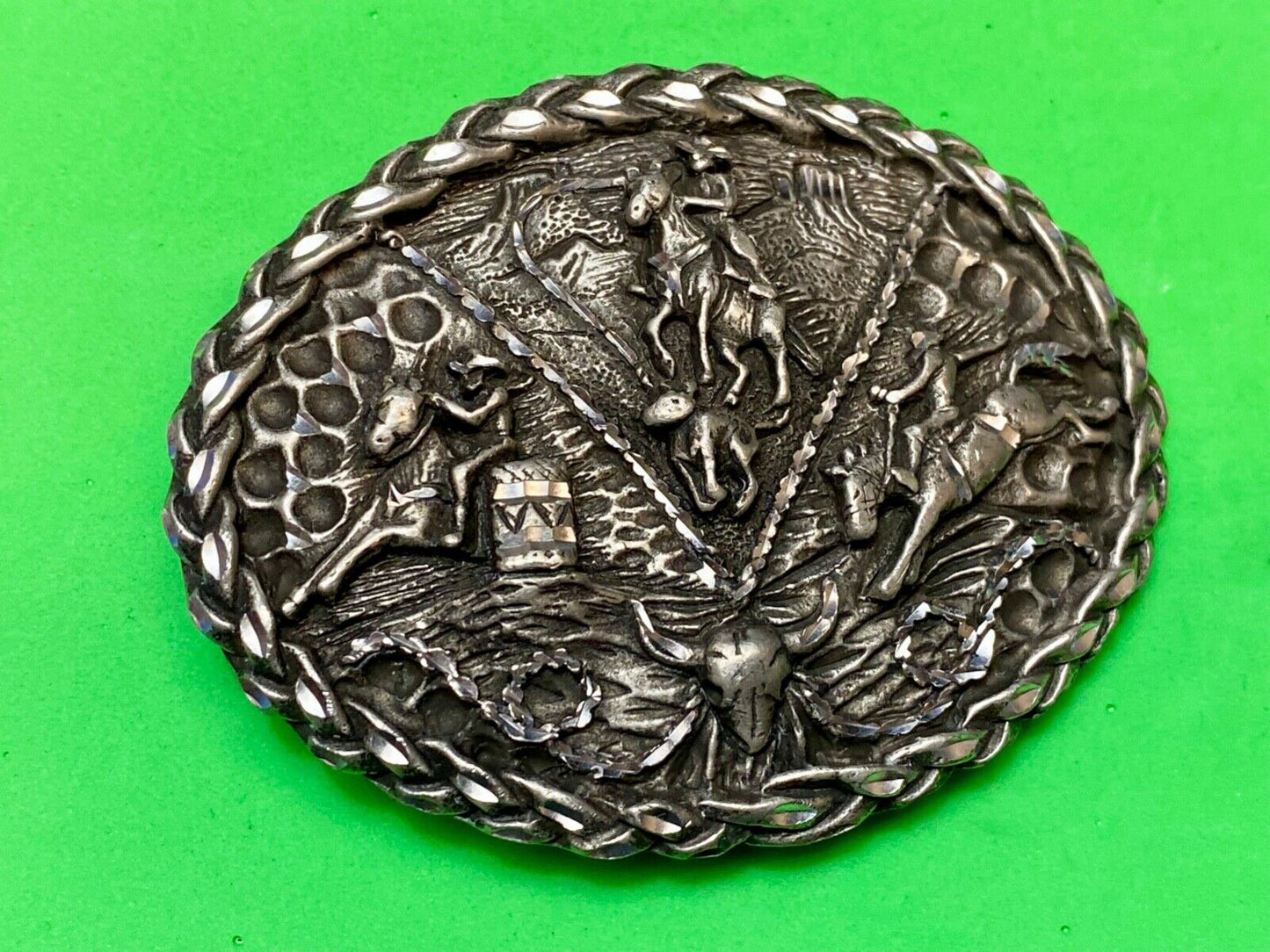 Barrel Racing, Saddle Bronc Rider, everything cowboy Vtg. EGE 1992 belt buckle