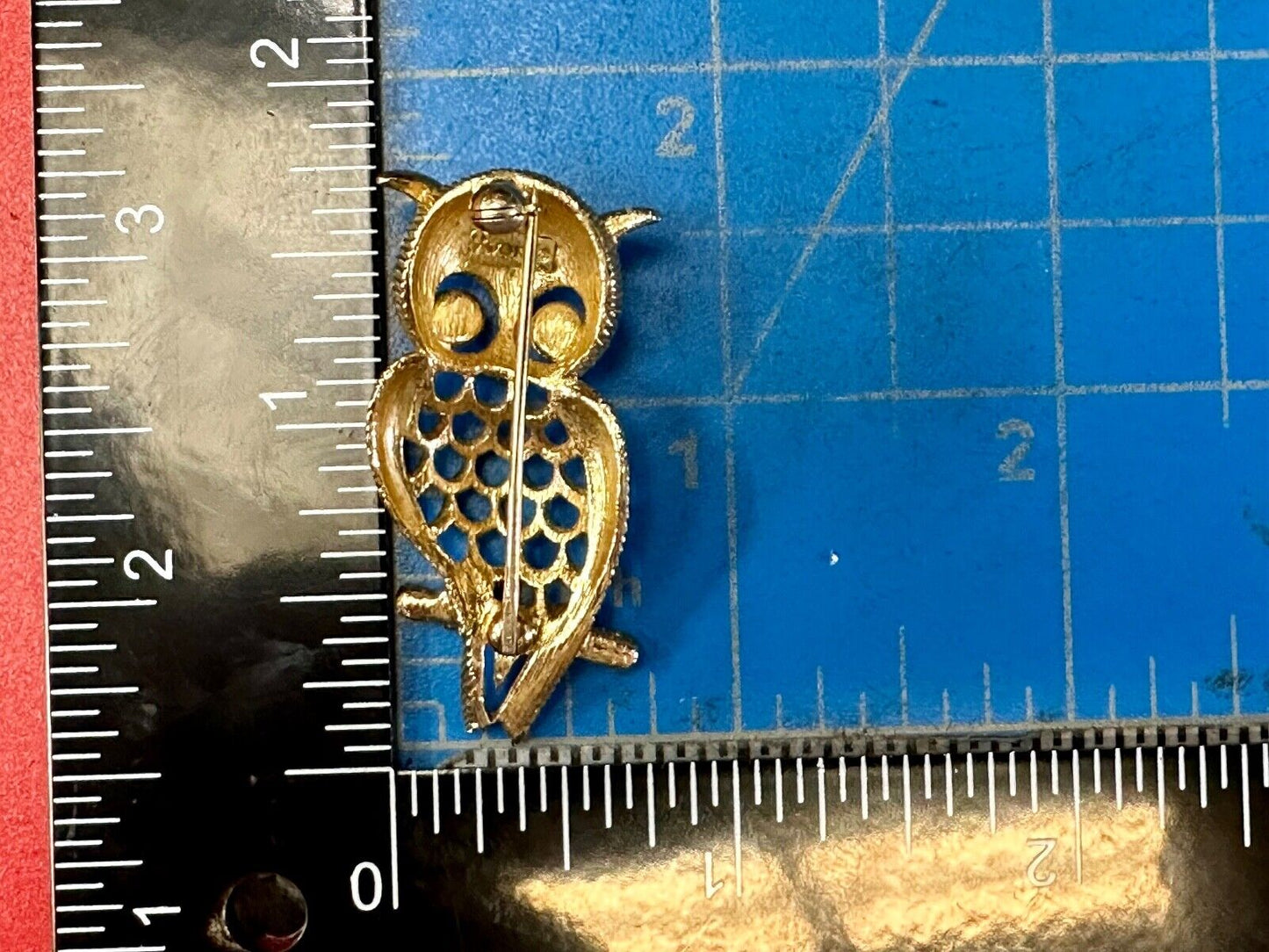 Avon Perched Owl Brooch Gold Tone Red Eyed Owl Pin