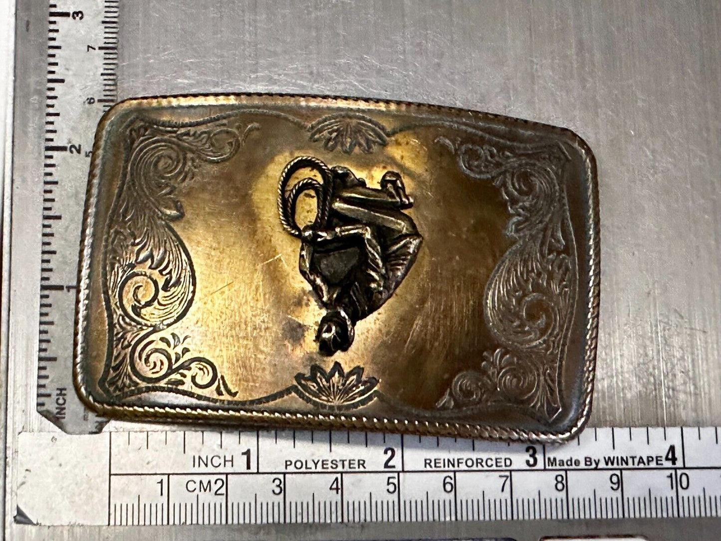 Vintage Cowboy Kneeling With Rodeo Lasso Rope Western Belt Buckle