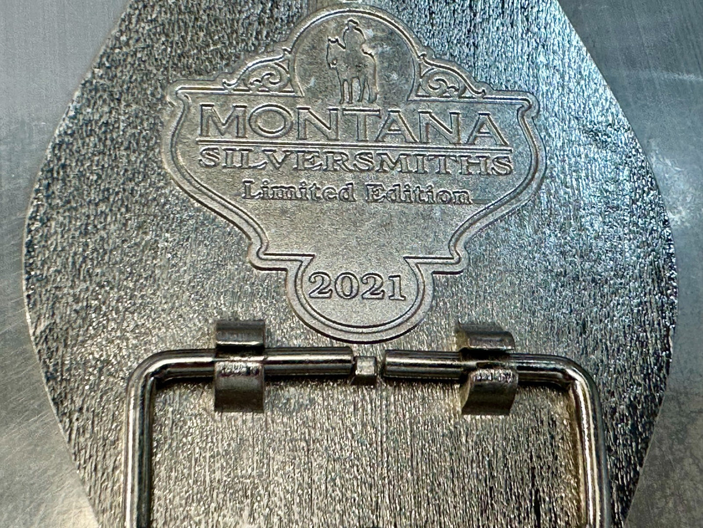 2021 Pendleton Whiskey Let'er Buck Rodeo Cowboy Montana Silversmiths Buck Buckle
