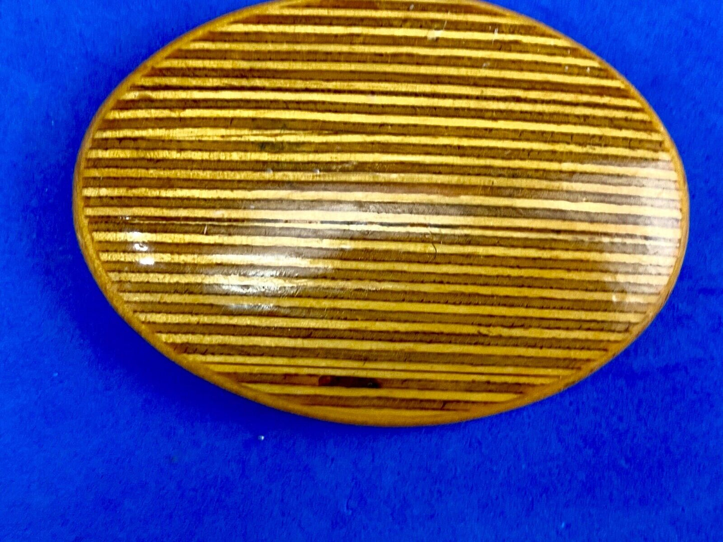 Vintage artisan Laminate top plywood belt buckle
