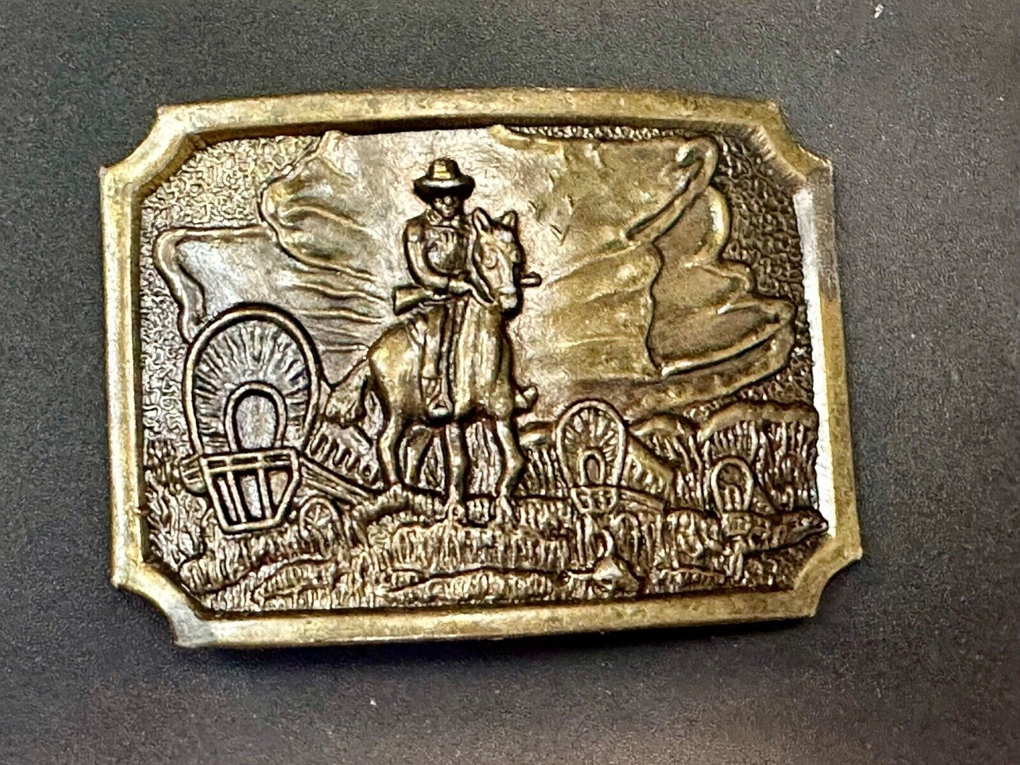 Tall In The Saddle Western Cowboy Horse Covered Wagon Belt Buckle New Condition
