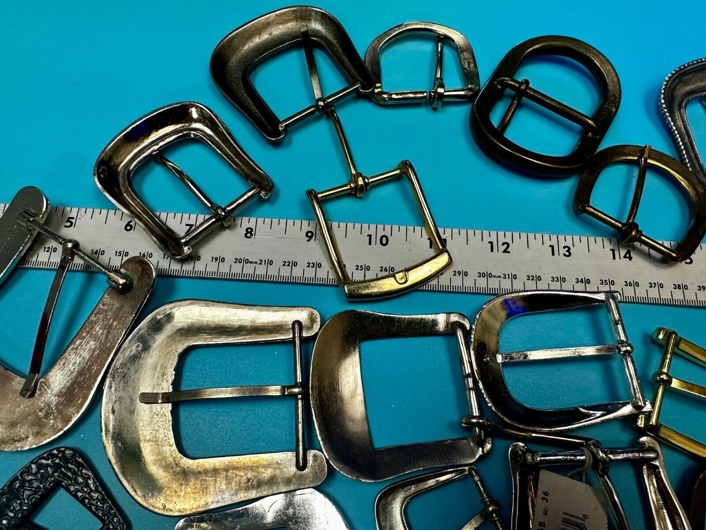 20 Vintage & Modern Ranger Style Belt buckles - Lot, Grab Bag - Resale Gifts!