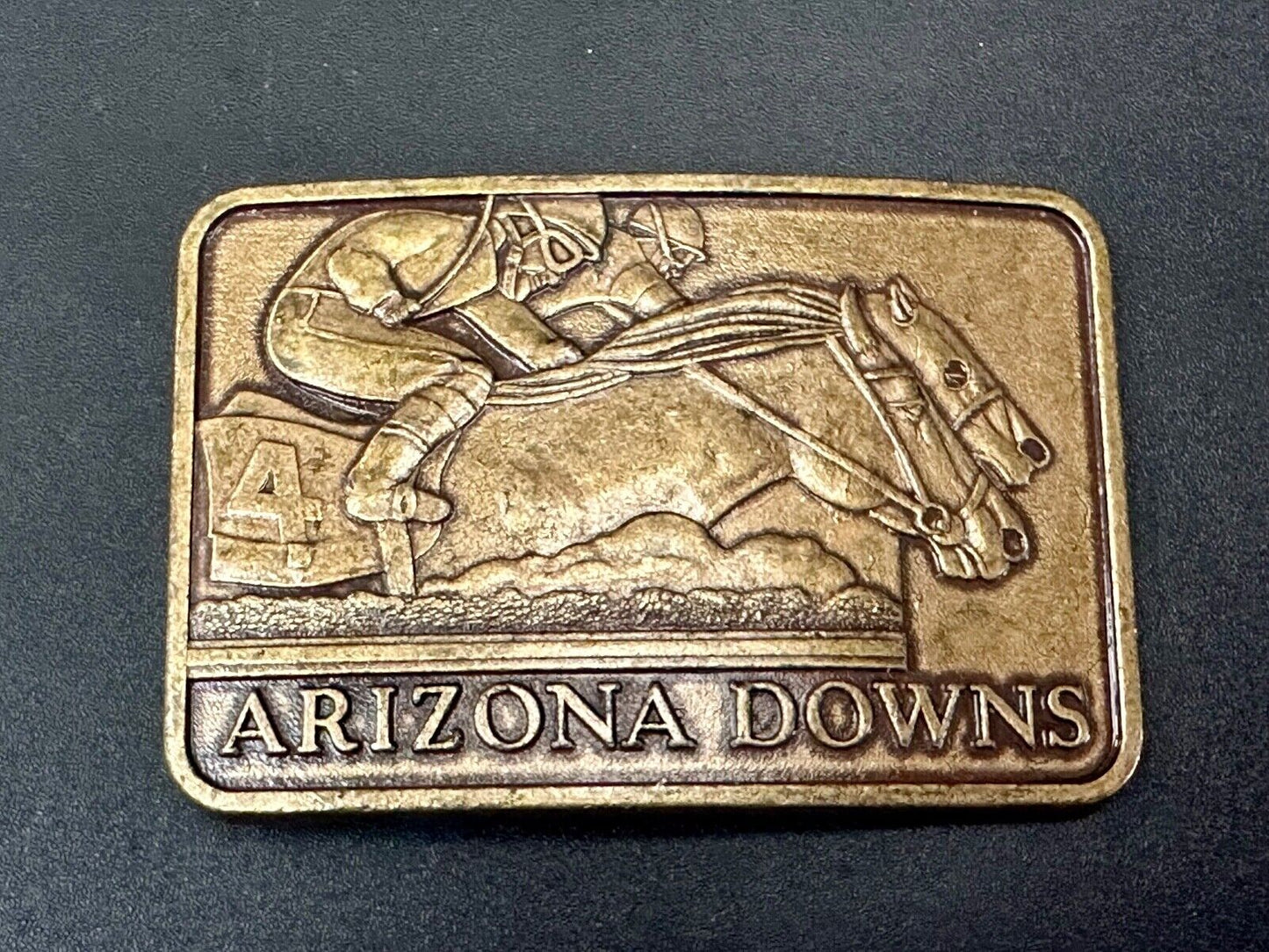 Vintage Arizona Downs Jockeys on Horses Racetrack vtg. Brass Tone Belt Buckle