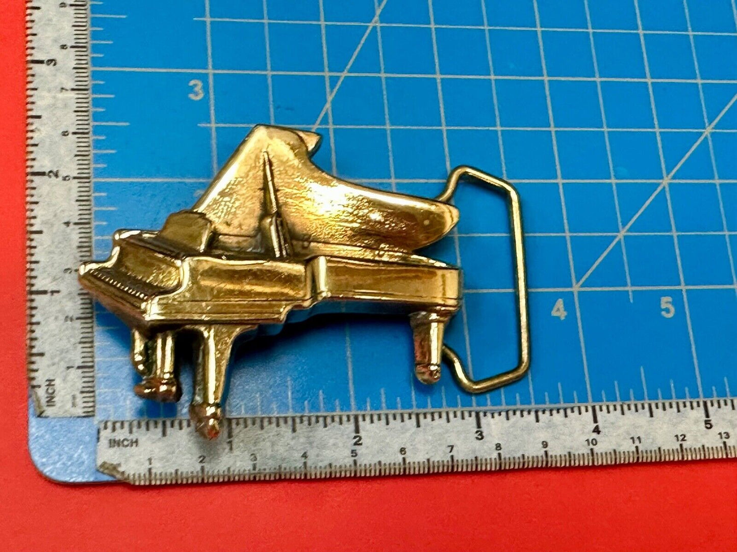 Beautiful Baby Grand Piano 1978 Baron Buckles Solid Brass belt buckle