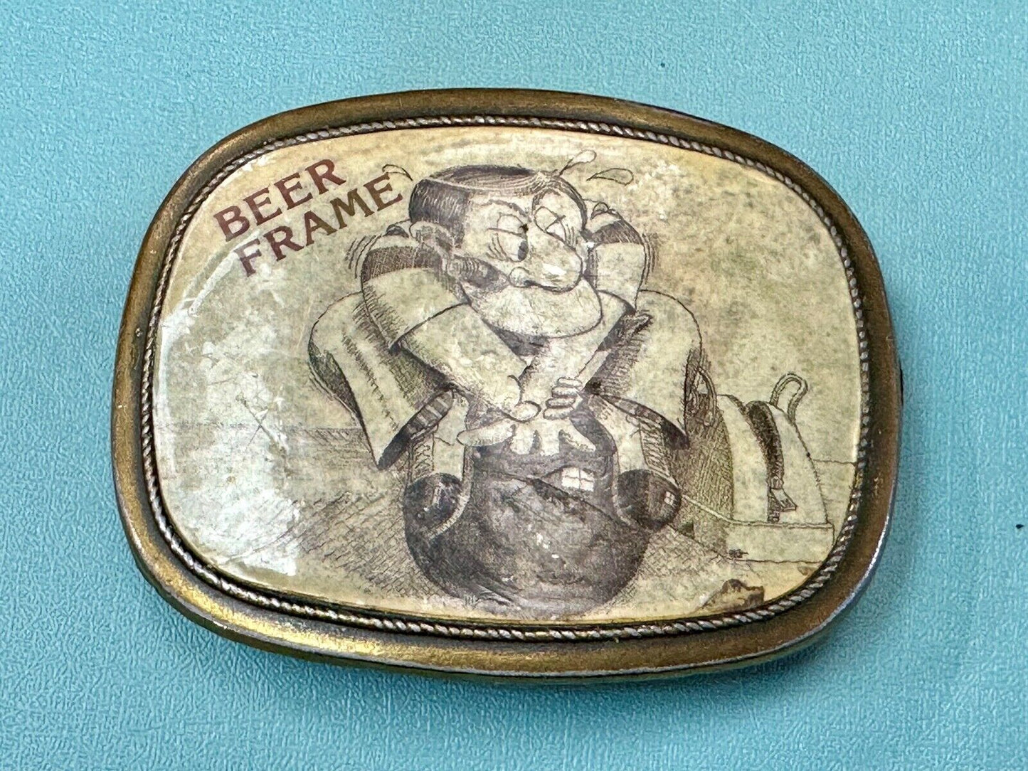 beer frame bowling vintage novelty picture cartoon style belt buckle