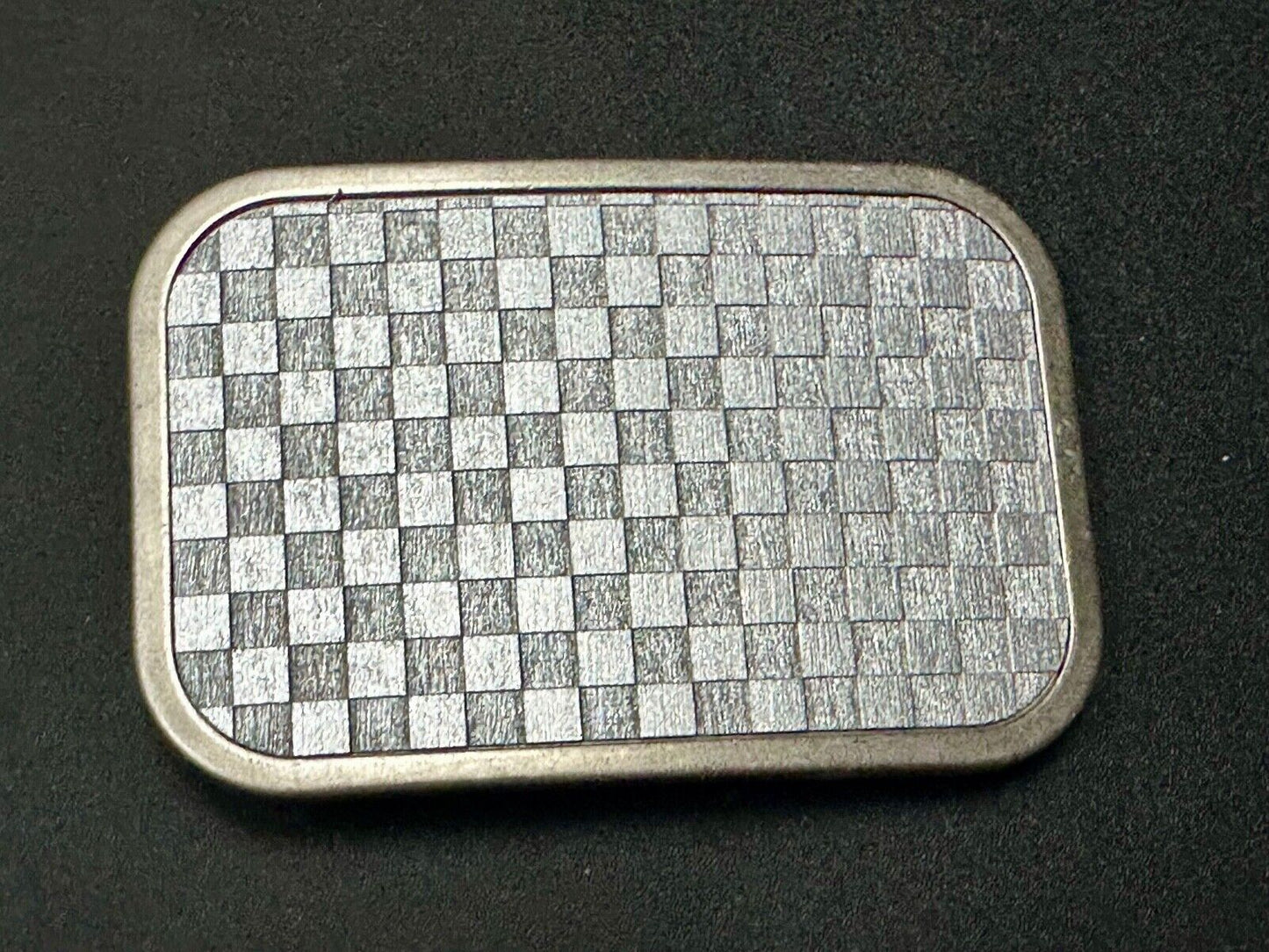 Tic Tac Toe grey WALLPAPER PATTERN Buckle Down brand belt buckle in packaging