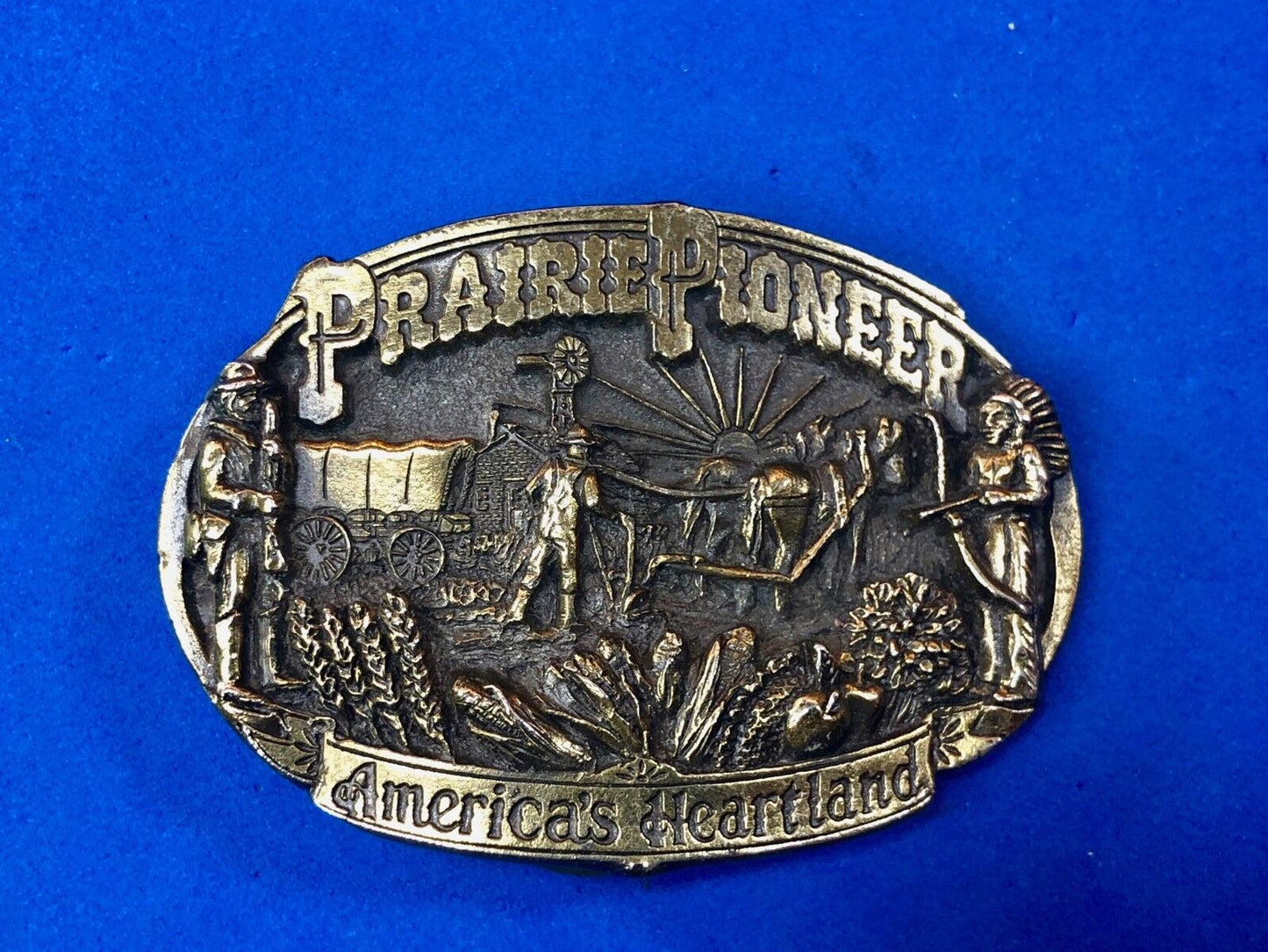 Vintage 1984 Prairie Pioneer Americas Heartland Great American Belt Buckle