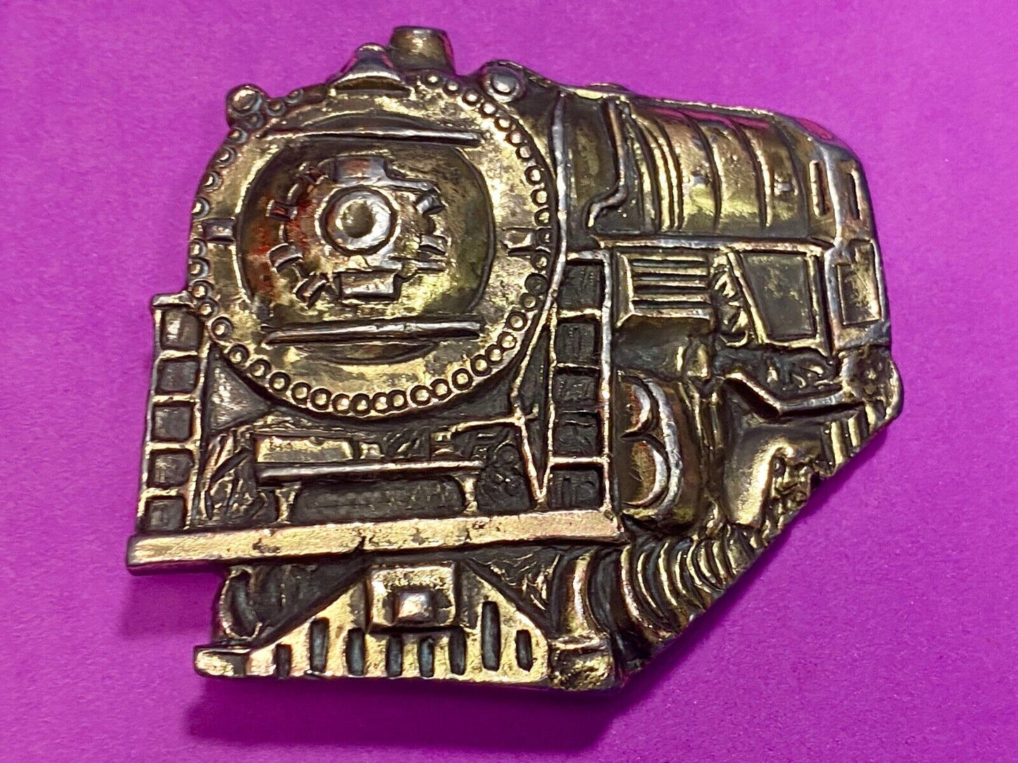 Vintage 1976 Train Locomotive Steam Engine Cut Out Brass Tone Belt Buckle