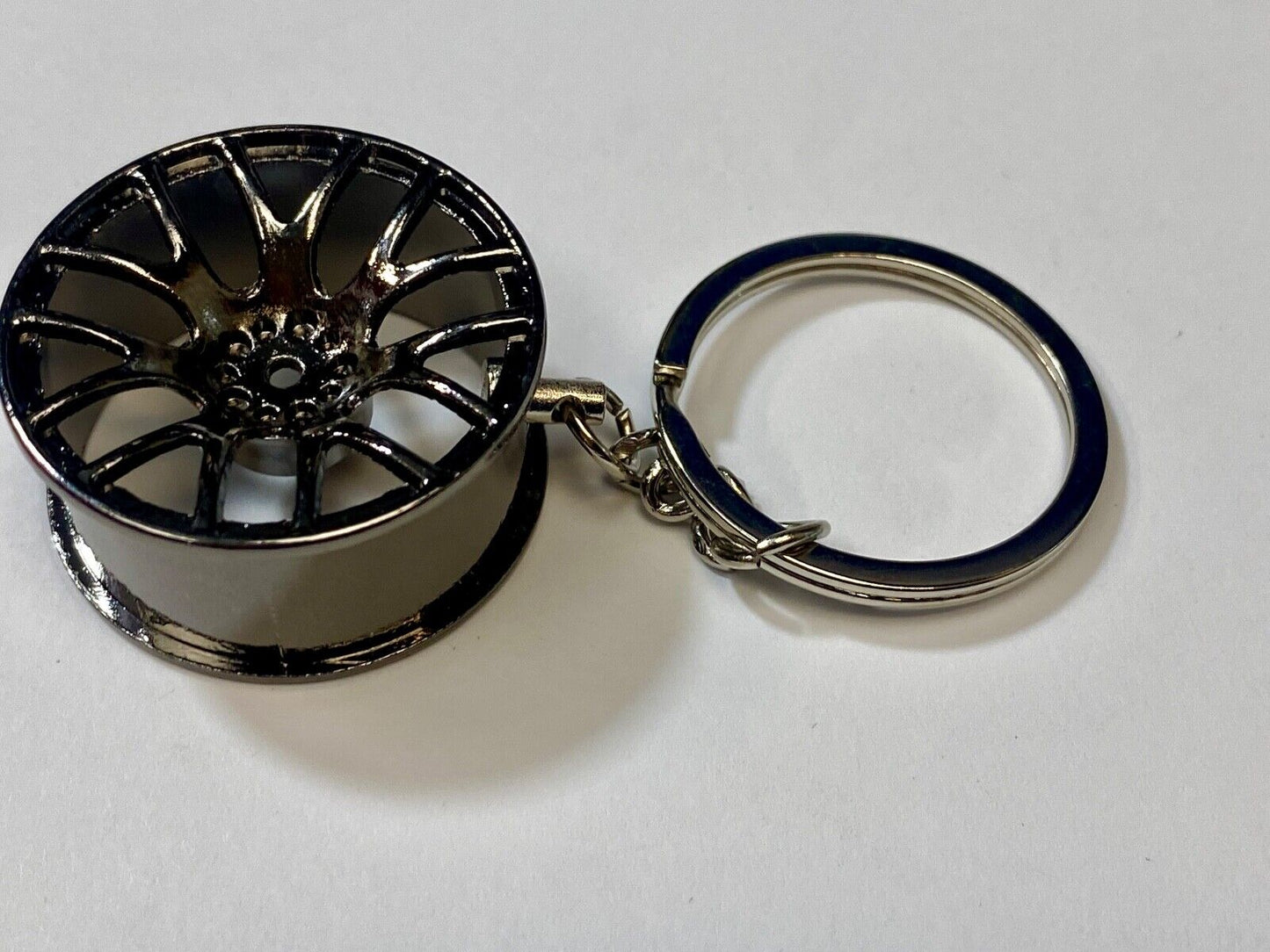 Black Color Wheel Rim Keychain Auto Car Keyring Key Chain - FAST USA shipping