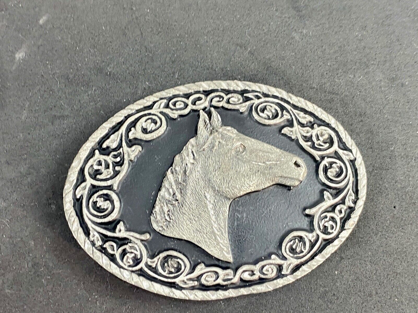1997 horse bust head western belt buckle CSSC DC 9002