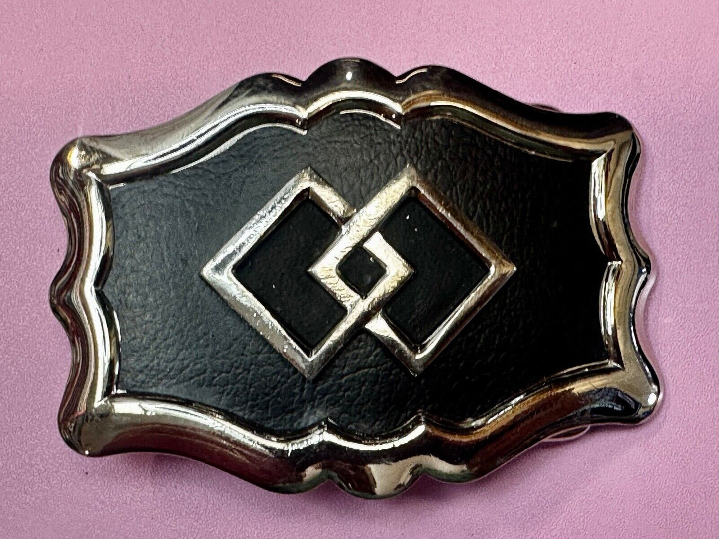 Black & silver diamond Shaped Cowboy Ranch pattern western framed Belt Buckle