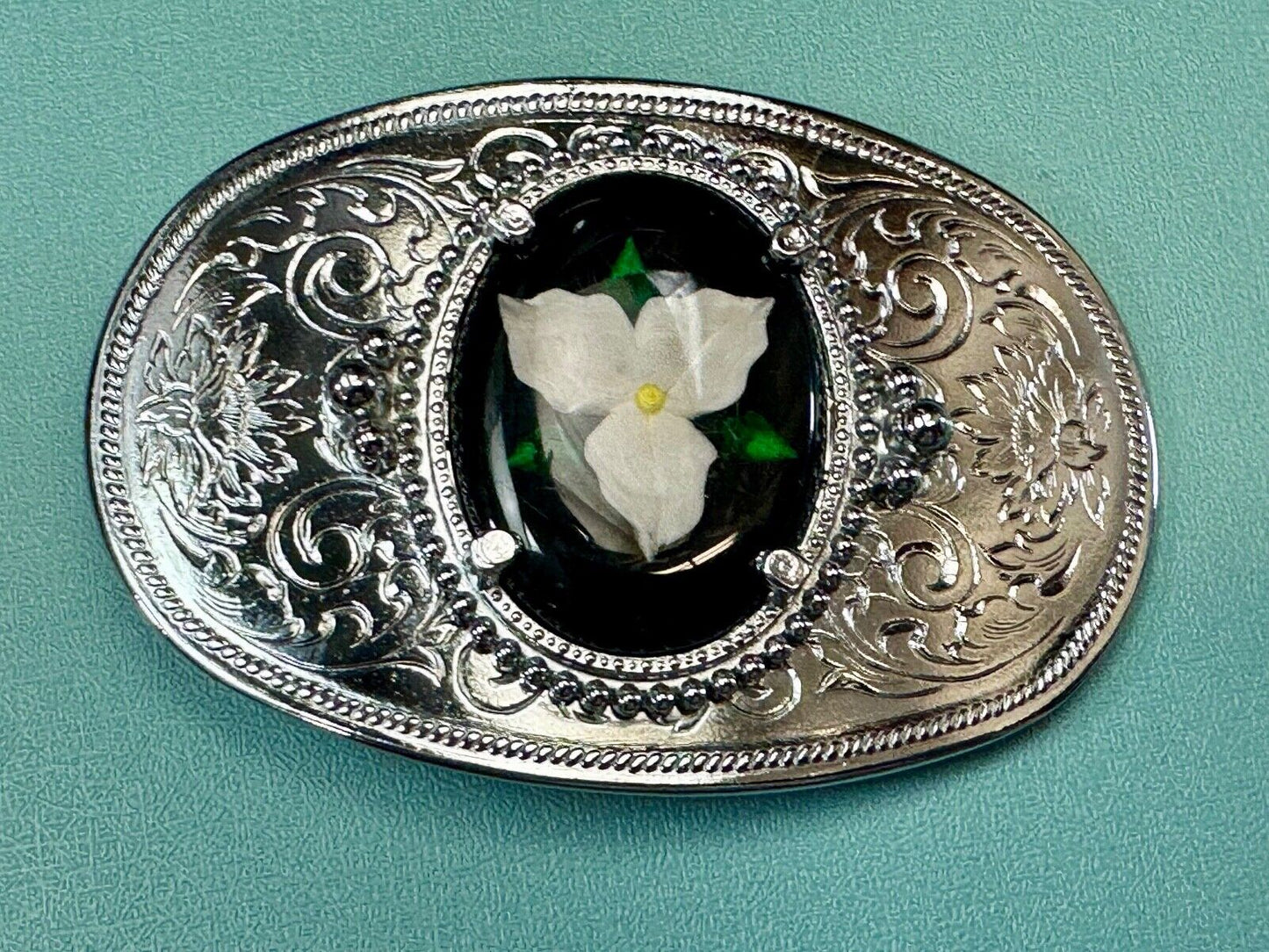 Beautiful Flower as Western oval centerpiece Cab Style belt buckle