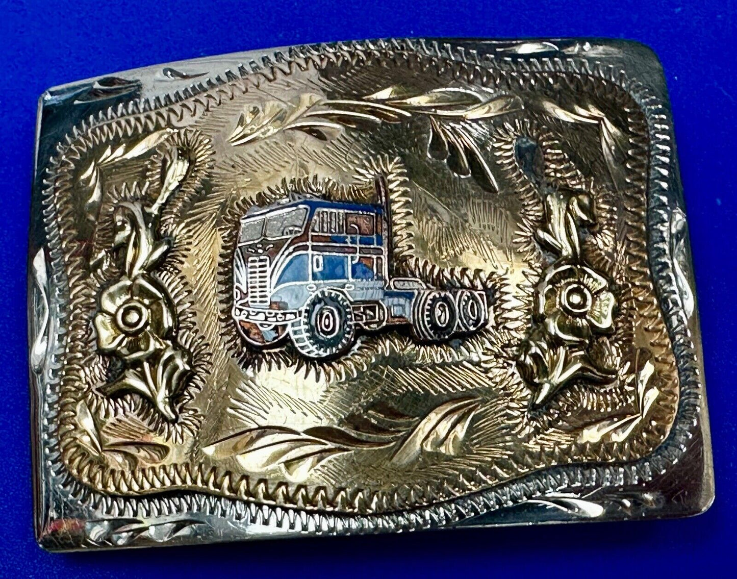 Beautiful custom Semi Drivers western two tone engraved accent Belt Buckle